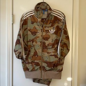 Adidas Camo Tracksuit (Top & Bottom) - Men’s S